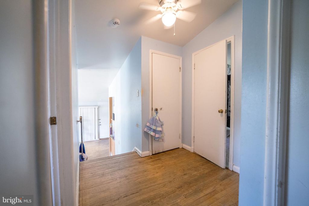 Image 4 of property listing at 4125 RONIS, Pikesville, MD 21208