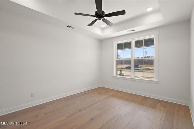 514 Bolivar Drive, Nesbit, MS 38651