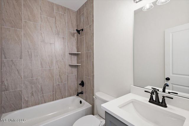 514 Bolivar Drive, Nesbit, MS 38651