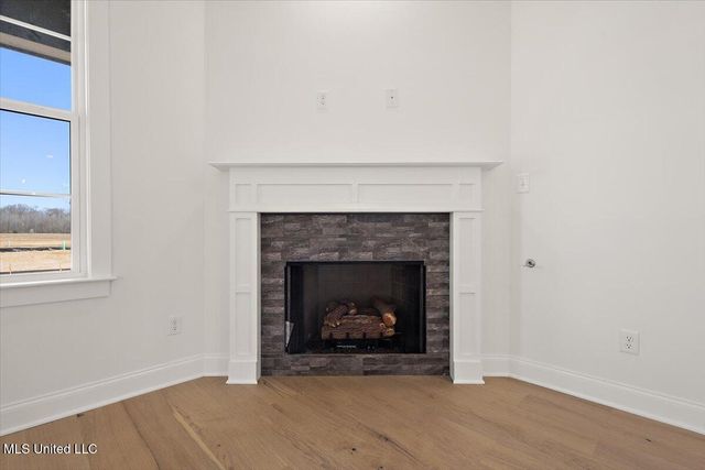 514 Bolivar Drive, Nesbit, MS 38651