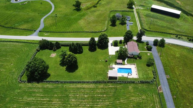142 Mills Lane, Frankfort, KY 40601