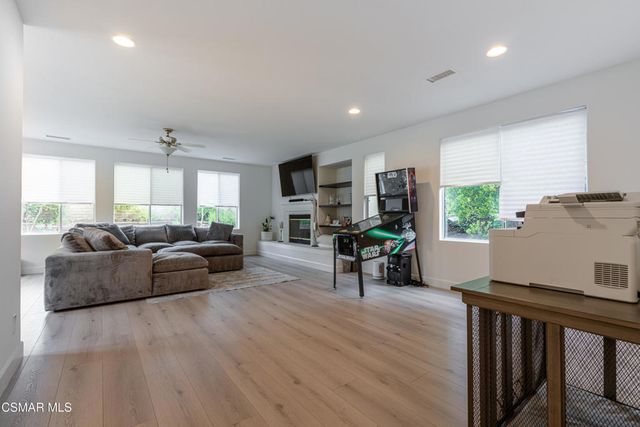 5314 Via Dolores, Newbury Park, CA 91320