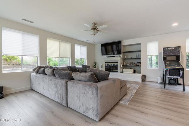 5314 Via Dolores, Newbury Park, CA 91320