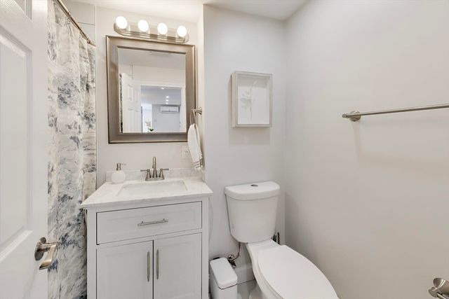 405 Whiting Ave, Dedham, MA 02026