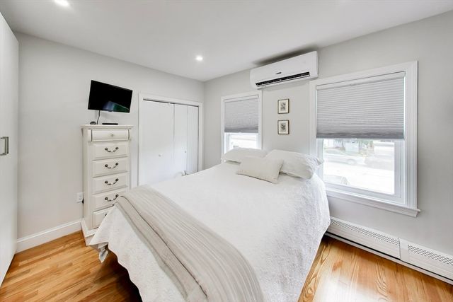 405 Whiting Ave, Dedham, MA 02026