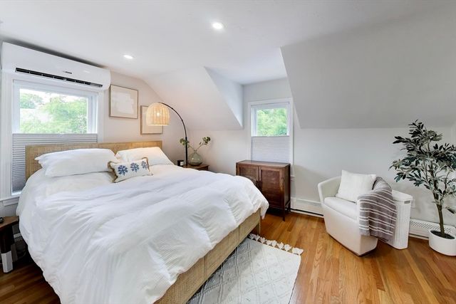 405 Whiting Ave, Dedham, MA 02026