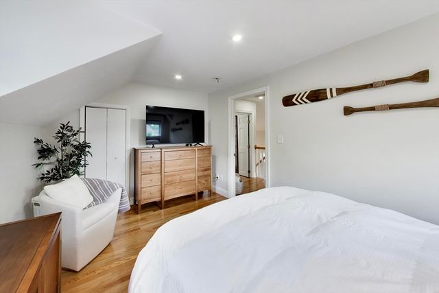 405 Whiting Ave, Dedham, MA 02026