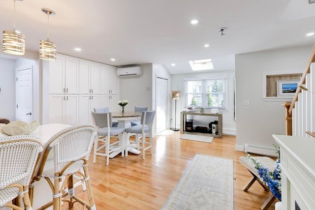 405 Whiting Ave, Dedham, MA 02026