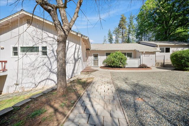 27769 Table Meadow Rd, Auburn, CA 95602