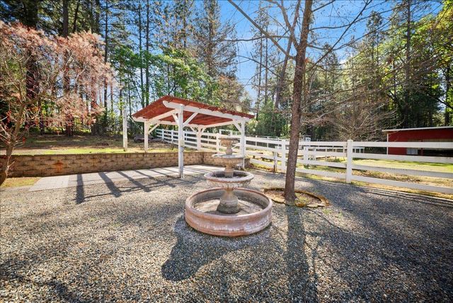 27769 Table Meadow Rd, Auburn, CA 95602