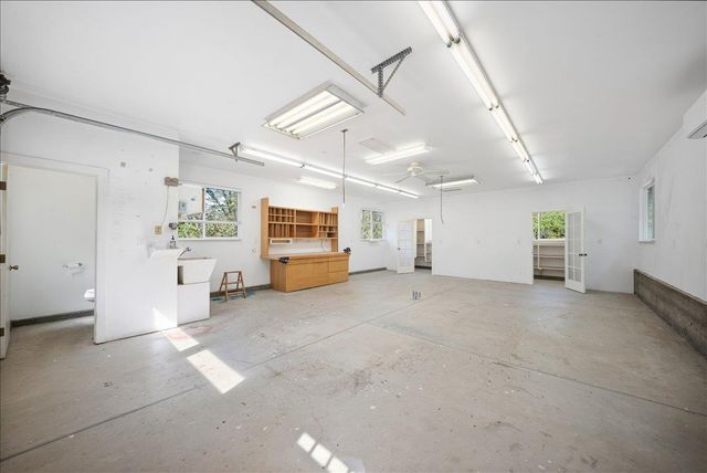 27769 Table Meadow Rd, Auburn, CA 95602