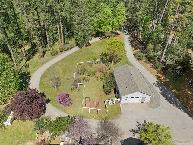 27769 Table Meadow Rd, Auburn, CA 95602