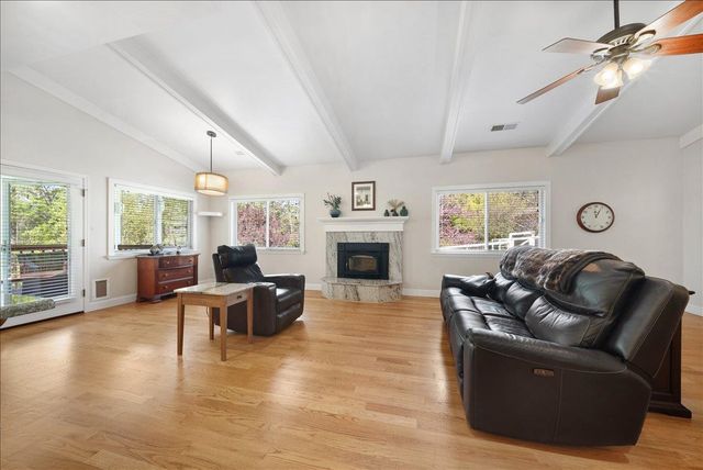 27769 Table Meadow Rd, Auburn, CA 95602