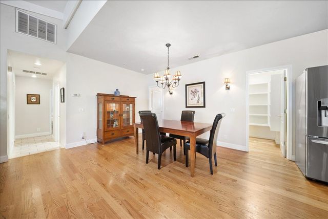 27769 Table Meadow Rd, Auburn, CA 95602