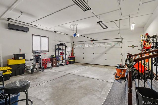 9442 Woodside Trail, Swartz Creek, MI 48473