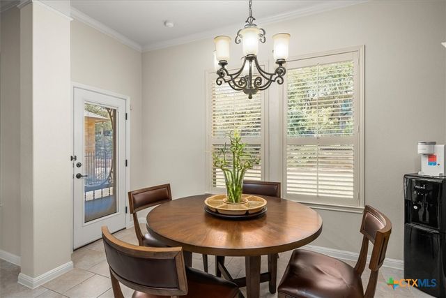 9550 Savannah Ridge Drive 11, Austin, TX 78726