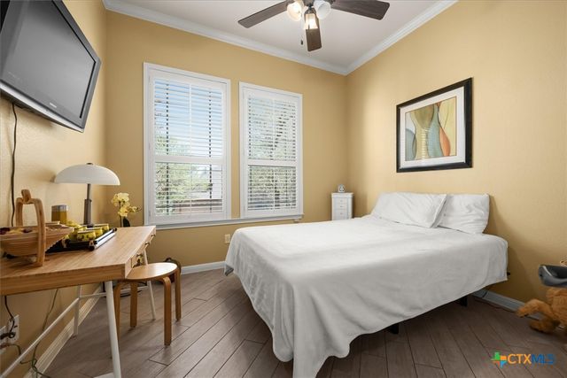 9550 Savannah Ridge Drive 11, Austin, TX 78726