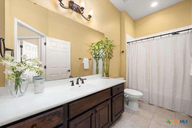 9550 Savannah Ridge Drive 11, Austin, TX 78726