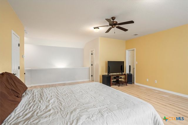 9550 Savannah Ridge Drive 11, Austin, TX 78726