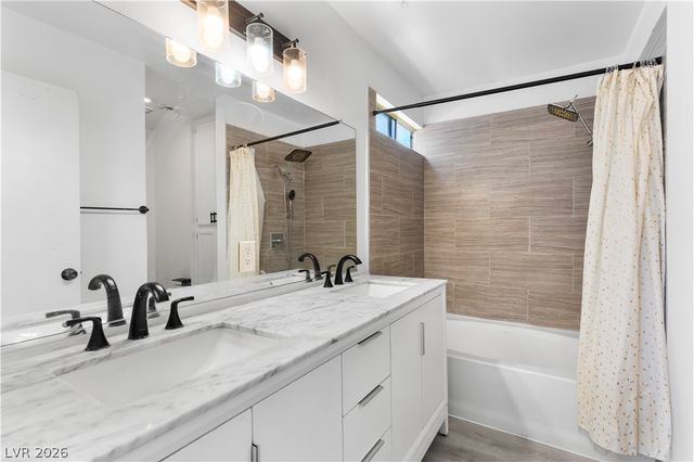 2066 Glistening Sands Drive, Las Vegas, NV 89119