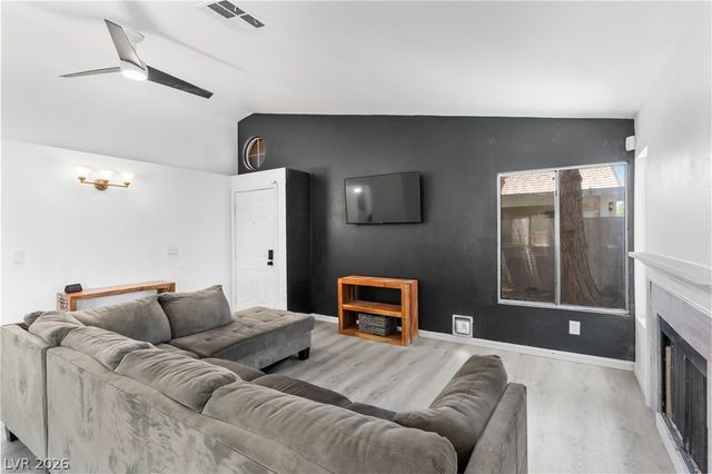 2066 Glistening Sands Drive, Las Vegas, NV 89119