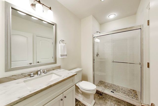 2403 Old Glenview Road, Wilmette, IL 60091