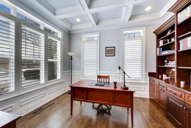 2403 Old Glenview Road, Wilmette, IL 60091