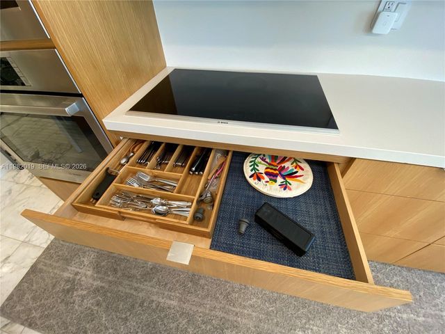 1121 Crandon Blvd F907, Key Biscayne, FL 33149