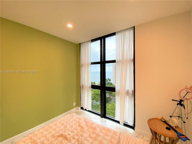 1121 Crandon Blvd F907, Key Biscayne, FL 33149