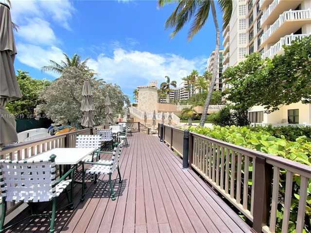 1121 Crandon Blvd F907, Key Biscayne, FL 33149