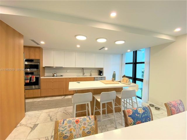 1121 Crandon Blvd F907, Key Biscayne, FL 33149