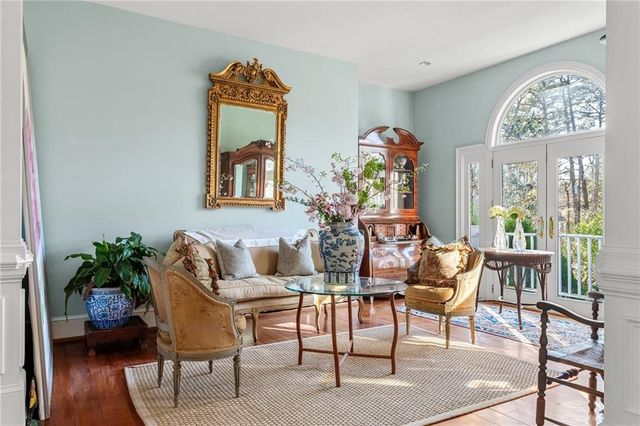 850 N Island Drive, Atlanta, GA 30327