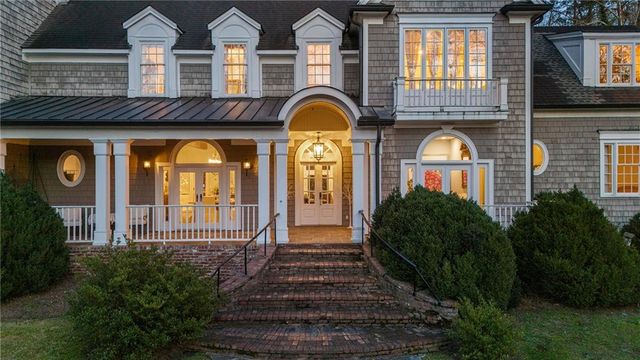 850 N Island Drive, Atlanta, GA 30327