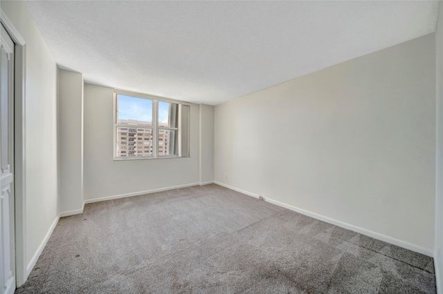 5200 N Ocean Blvd Apt 1107B, Lauderdale By The Sea, FL 33308
