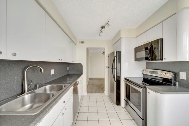 5200 N Ocean Blvd Apt 1107B, Lauderdale By The Sea, FL 33308