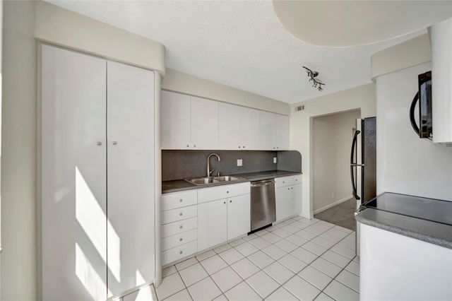 5200 N Ocean Blvd Apt 1107B, Lauderdale By The Sea, FL 33308