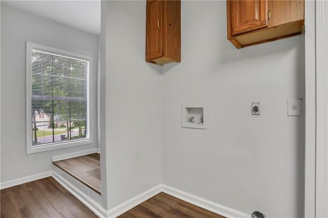 4960 Cold Springs Drive NW, Lilburn, GA 30047