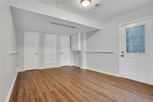 4960 Cold Springs Drive NW, Lilburn, GA 30047