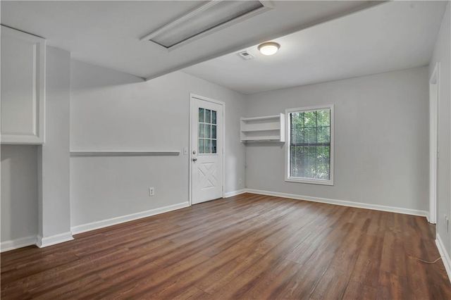 4960 Cold Springs Drive NW, Lilburn, GA 30047