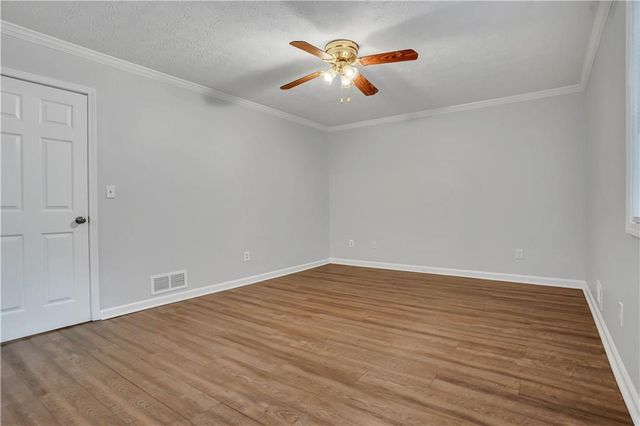 4960 Cold Springs Drive NW, Lilburn, GA 30047