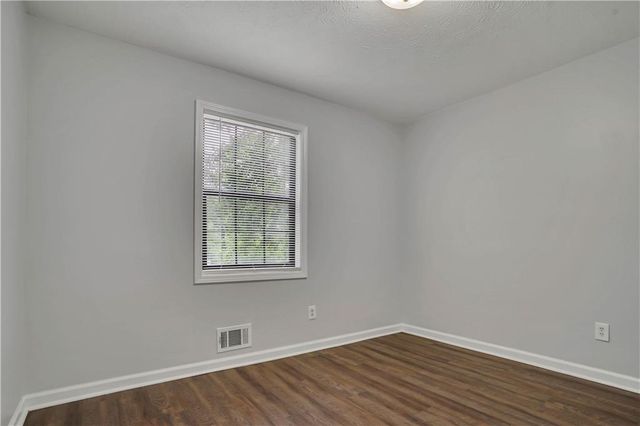 4960 Cold Springs Drive NW, Lilburn, GA 30047