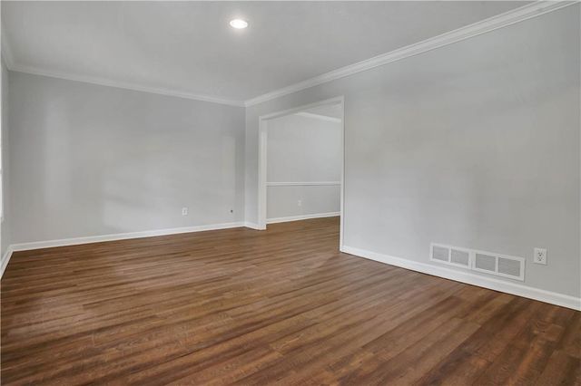 4960 Cold Springs Drive NW, Lilburn, GA 30047