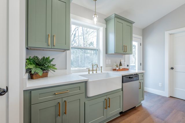 422 Linda Lane, Rossville, GA 30741