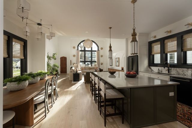 927 Curdwood Blvd, Nashville, TN 37216