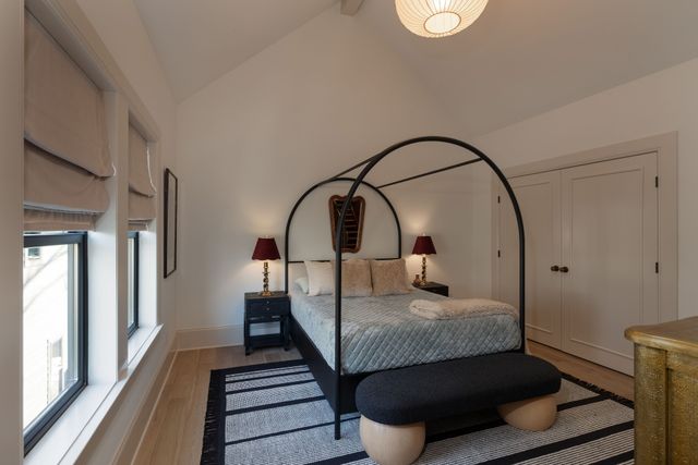 927 Curdwood Blvd, Nashville, TN 37216