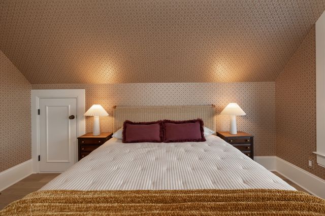 927 Curdwood Blvd, Nashville, TN 37216