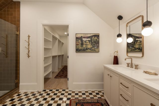 927 Curdwood Blvd, Nashville, TN 37216