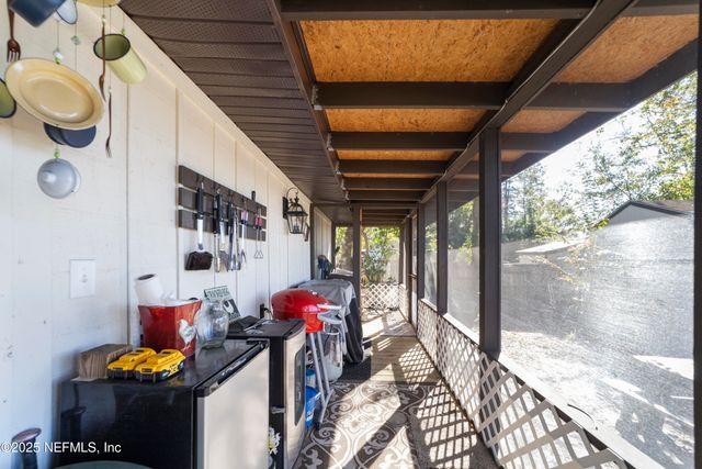 107 CHURCH LAKE Drive, Interlachen, FL 32148