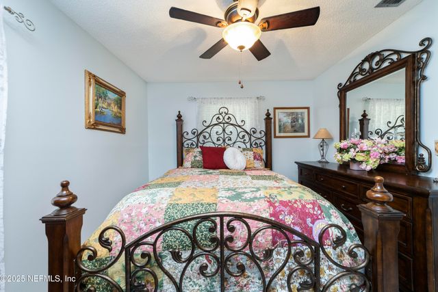 107 CHURCH LAKE Drive, Interlachen, FL 32148