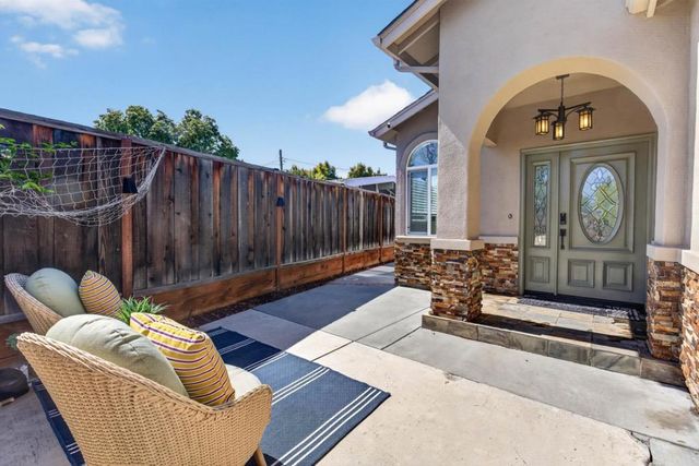 10659 Minette Drive, Cupertino, CA 95014